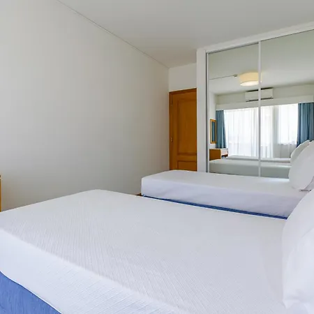 Turim Algarve Mor Turisticos 波尔蒂芒